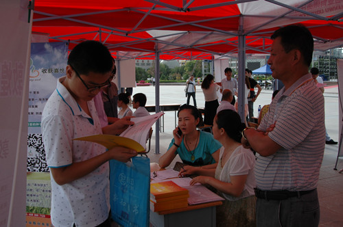 筑巢引凤，吸纳人才 AGGAME种业参加酒泉市人社局组织的大型人才招聘会