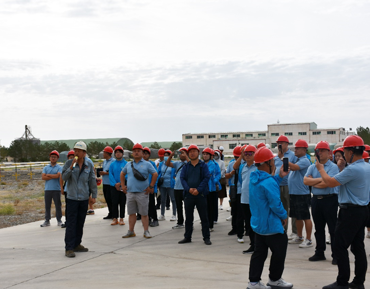 携手同行 共创未来 —— AGGAME种业黄淮海区域战略合作伙伴赴酒泉进行观摩交流