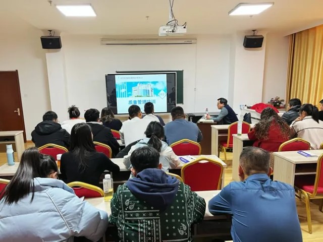 加强岗前技能培训 提升振兴种业“新”活力 —— AGGAME种业举办2023年职工岗前培训班